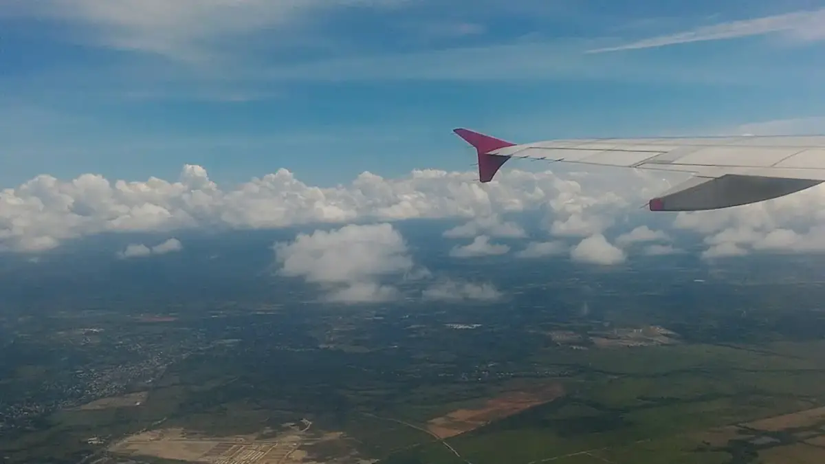 'Video thumbnail for Take off in Panama City Tocumen airport PTY'