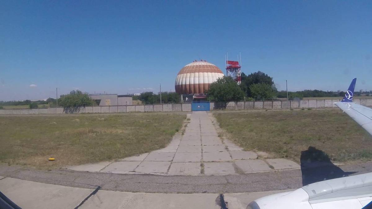 'Video thumbnail for Landing in Odessa airport'
