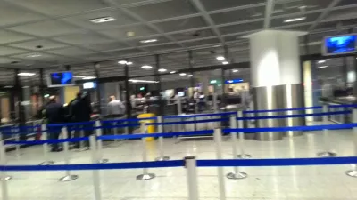 Į sąrašą įtrauktos ir saugiausios oro transporto bendrovės : Saugumo patikrinimas Frankfurto oro uoste