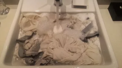 Hur Man Tvättar Kläder På Hotellet? Fyra Steg Guide : Hur länge suger kläderna vid handtvätt