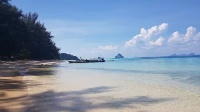 بخش تعطیلات تایلندی شش: جزیره Koh Mook، ساحل Farang و چارلی : ساحل تعطیلات ساحل تایلند charlie beach koh mook