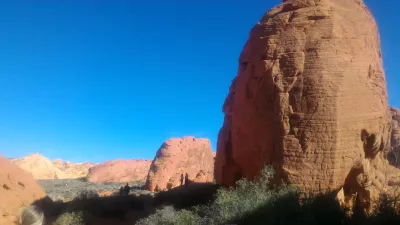 A day tour at valley of fire state park in נבאדה : סלע בצורת פיל
