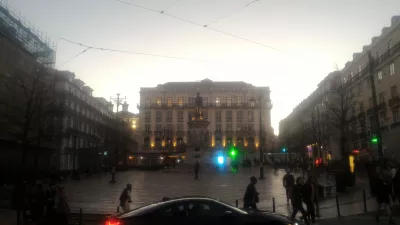 Layover w Lizbonie, Portugalia z wycieczką po mieście : Plac w centrum Lizbony