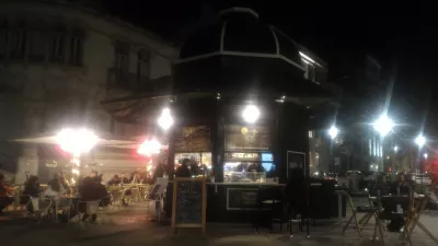 Shtrimi në Lisbonë, Portugali me turne në qytet : Kiosk me ushqim dhe pije