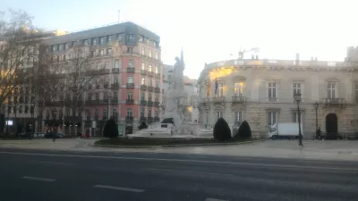 Լիսաբոնում, Պորտուգալիայում, շրջայցով : Ազատության պողոտայի արձանը