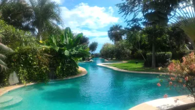Jaký je nejdelší bazén v Polynésii? : Snadno si zaplavte ve velkém bazénu