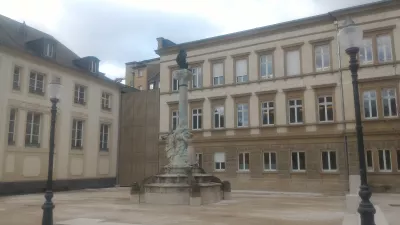 World tour day one: Luxembourg City : Luxembourg old town
